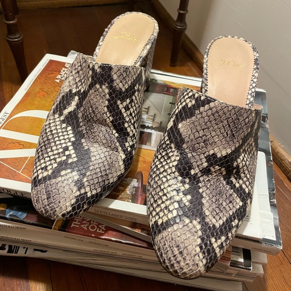 J. Crew Snakeskin Mule, size 8.5 - Picture 15 of 15